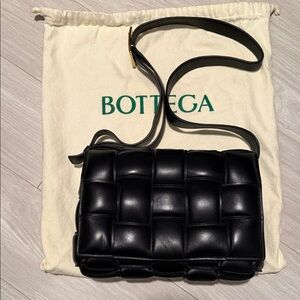 Bottega Veneta Nappa Maxi Intreccio Padded Cassette Crossbody Black Bag